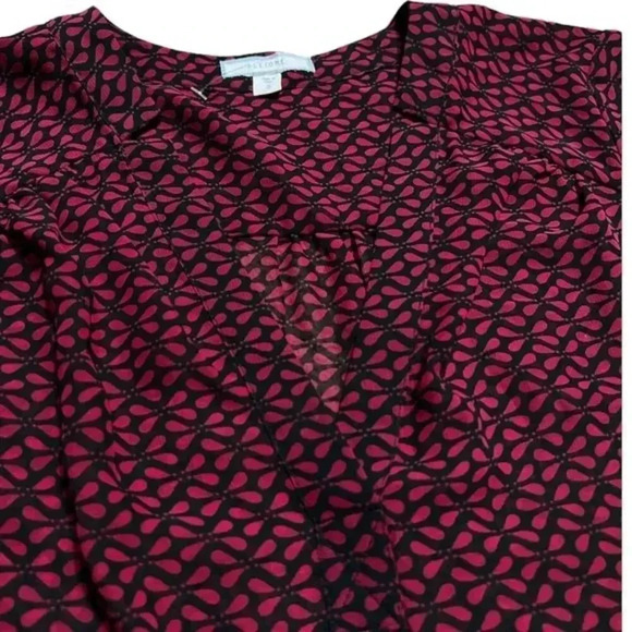 Pleione Semi Sheer Black and Red Geometric Top S - Picture 3 of 8